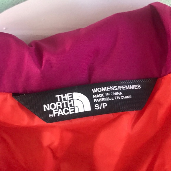 pink north face vest - Picture 3 of 3